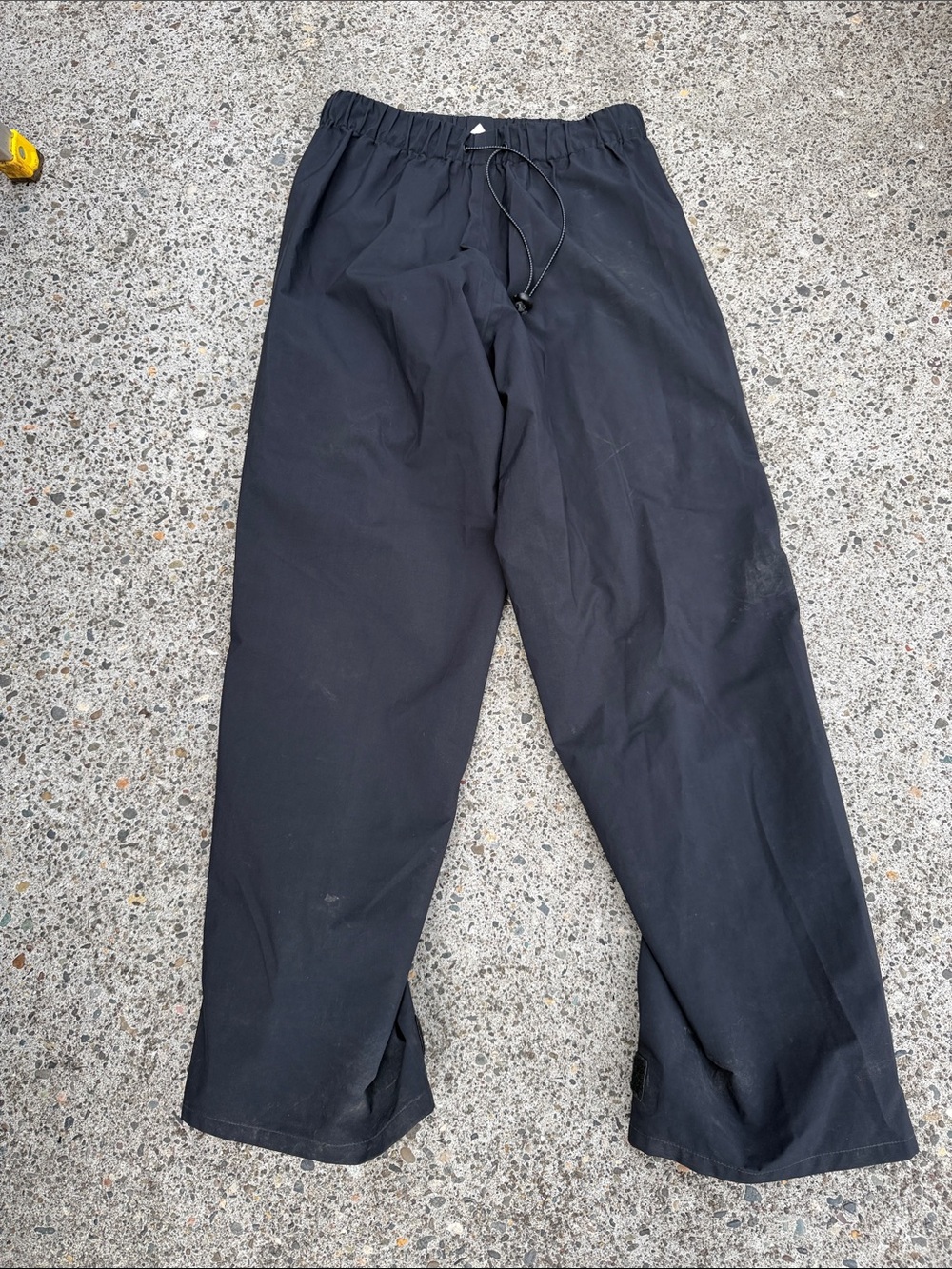 Men's Black Elastic Waist Jogger Pants